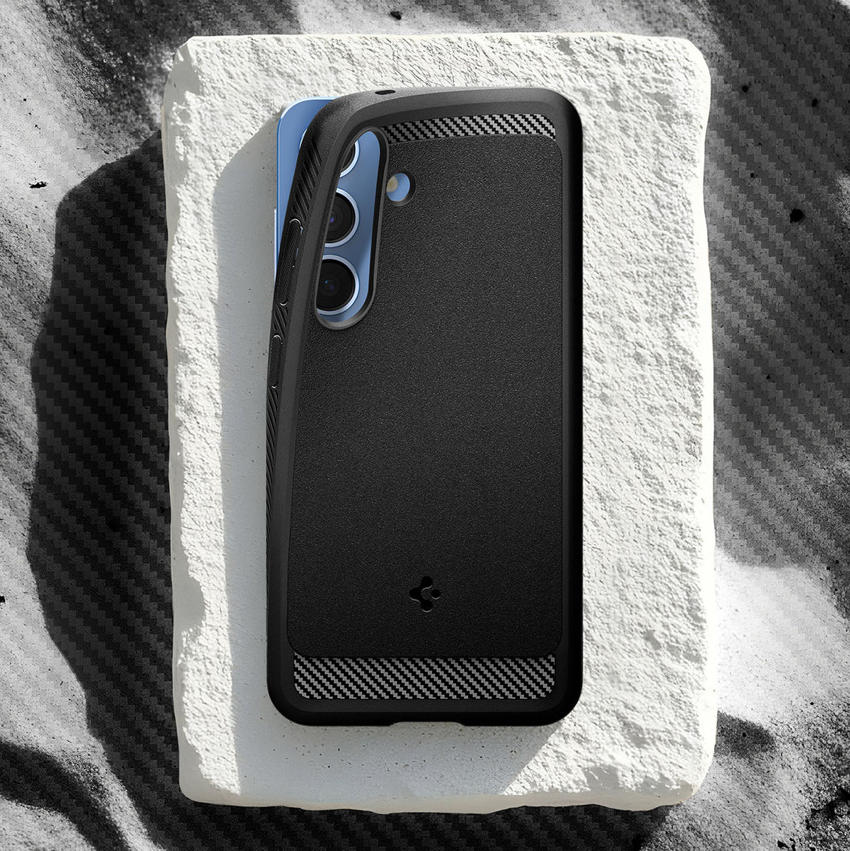 Husa Spigen Rugged Armor Mag Magsafe pentru Samsung Galaxy S25 - Matte Negru