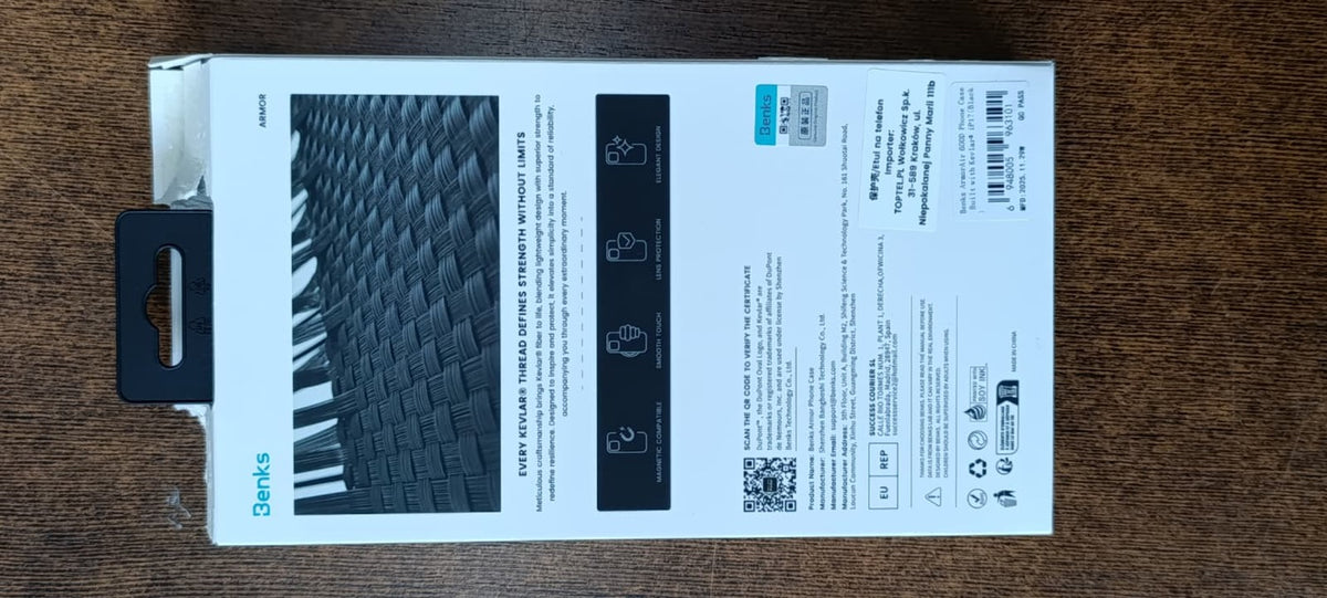Husa Benks Magnetic Armor Air Kevlar Metal Frame 600D (C.k.fl.ap.bk.0067) pentru iPhone 17 Negru (Damaged Packaging)